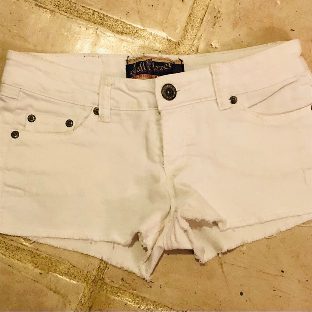 5 for $20. Wallflower cut off style shorts